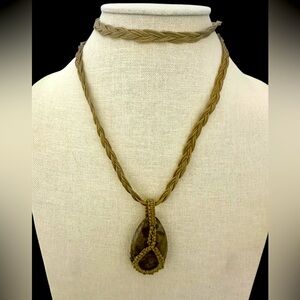 Free People Natural hemp and stone bohemian style adjustable pendant necklace